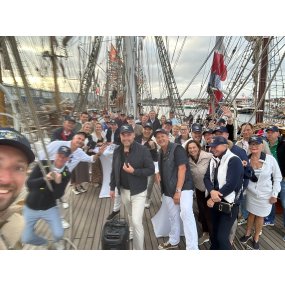 4c77dee2-adf1-431b-ab02-a97b4d435526-285x285